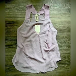 NEW Wilfred Aritzia Lavender Purple Surplice Summer Flowy Tank Top Size M